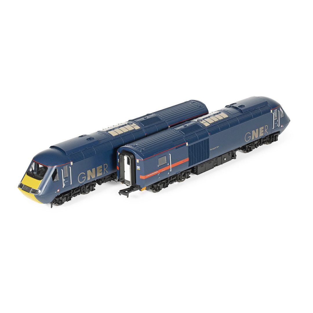 Hornby R30343 GNER - Class 43 HST - Train Pack