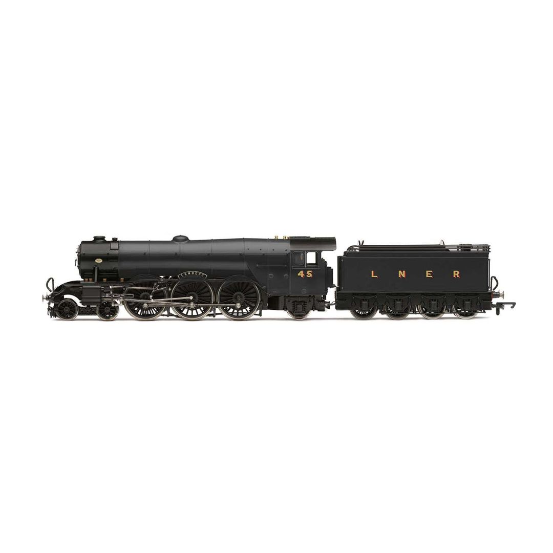 Hornby R30087 LNER, A3 Class, No. 45 &#39;Lemberg&#39; (diecast footplate and flickering firebox) OO Gauge