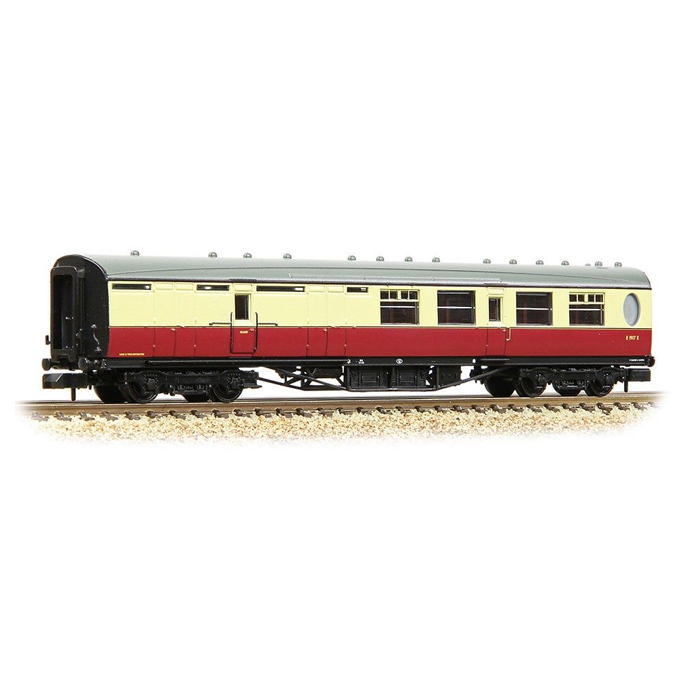 Graham Farish 376-276A LNER Thompson Brake Third Corridor BR Crimson &amp; Cream