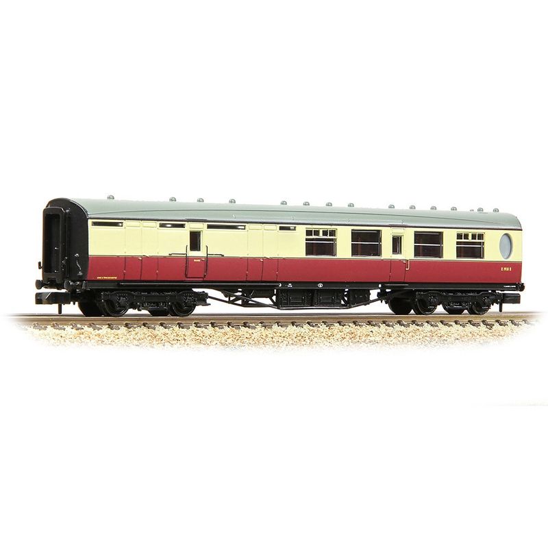 Graham Farish 376-276B LNER Thompson Brake Third Corridor BR Crimson &amp; Cream