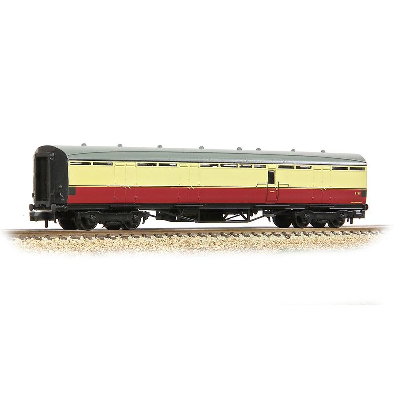 Graham Farish 374-861 LNER Thompson Full Brake BR Crimson &amp; Cream