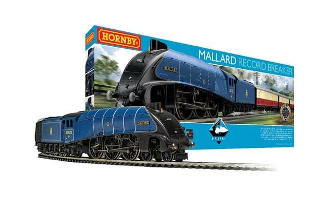 R1282M Hornby OO Gauge Mallard Record BreakerTrain Set