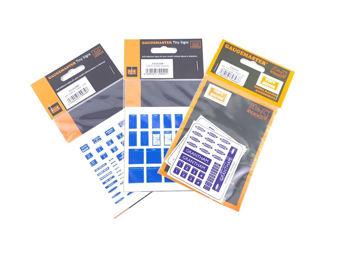 Gaugemaster Tiny Signs GMTS407 OO Gauge LNER/ER Themed Signage Set