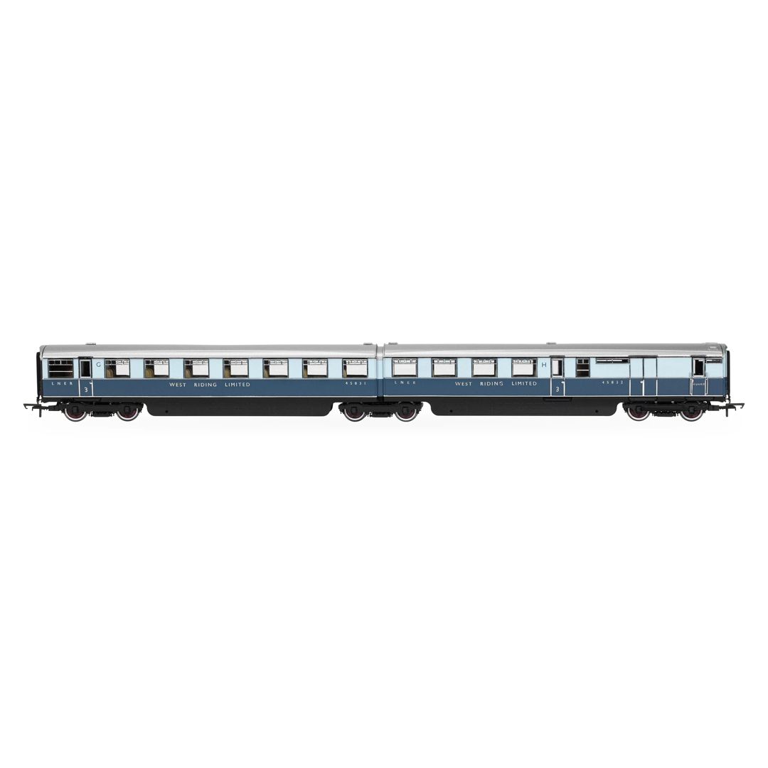 Hornby R40477 OO Gauge LNER - 'West Riding Limited' - Brake Third &amp; Kitchen Third - Coach pack