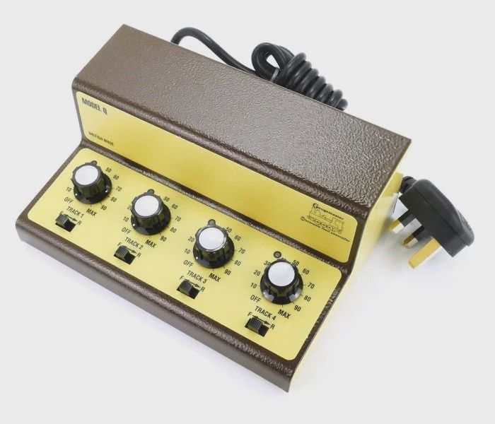Gaugemaster GMC-Q Four Track Cased Controller