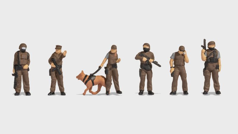 Noch 45079 TT120 Special Forces (6) &amp; Dog Figure Set