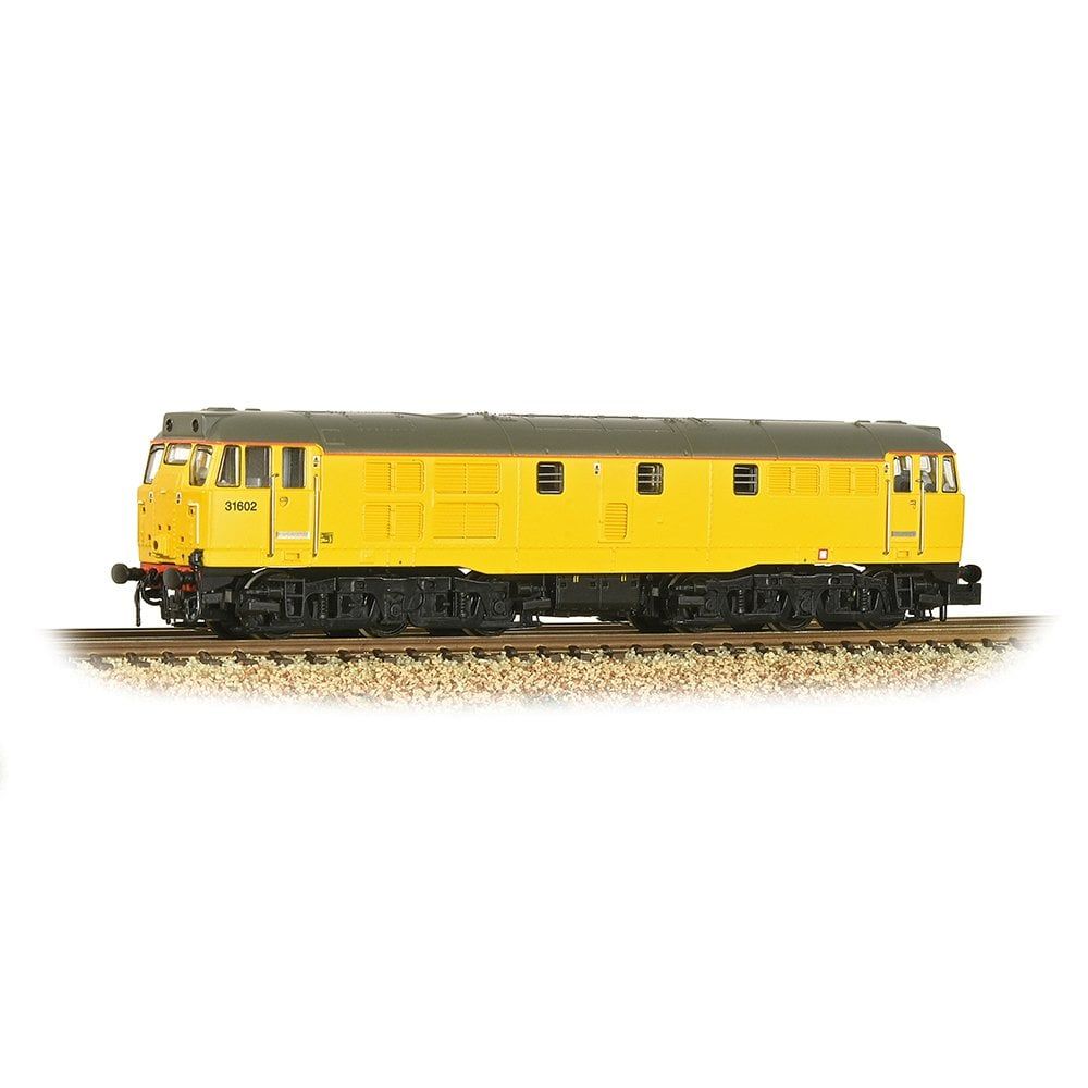Graham Farish 371-137 Class 31/6 31602 in Network Rail yellow Graham Farish 371-137 Class 31/6 31602 in Network Rail yellow