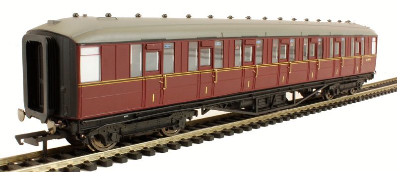 Hornby R4567 OO Gauge BR (Ex LNER) 61ft 6in Corridor 1st Class Coach E11019E Hornby R4567 OO Gauge BR (Ex LNER) 61ft 6in Corridor 1st Class Coach E11019E