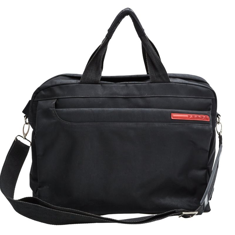 PRADA VINTAGE BLACK NYLONE BAULETTO