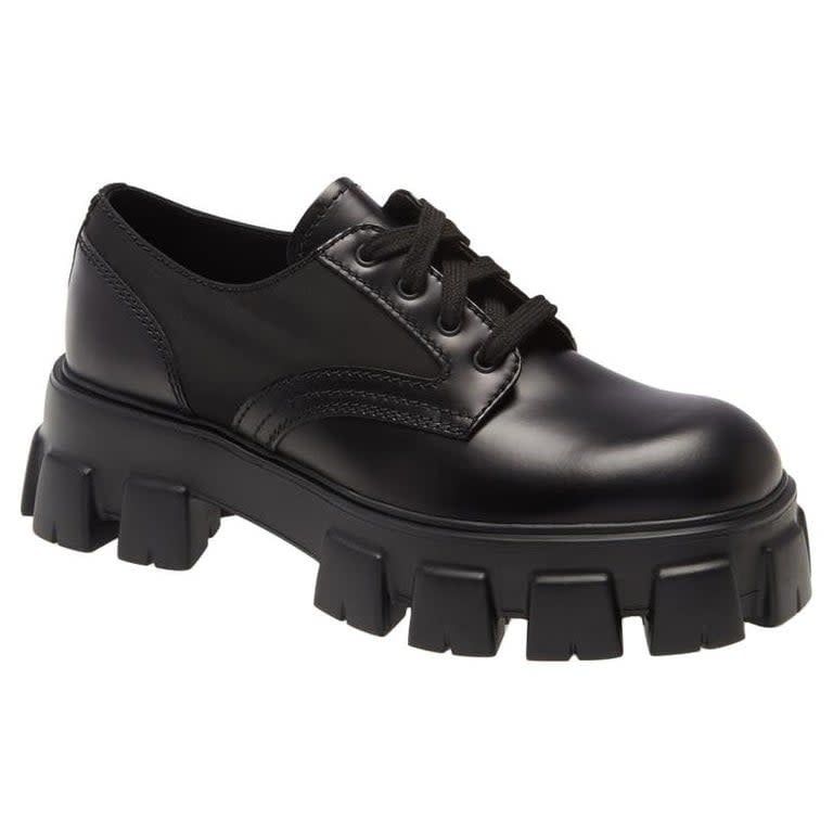 PRADA MONOLITH LEATHER LACE-UP DERBY SHOES (10 US)