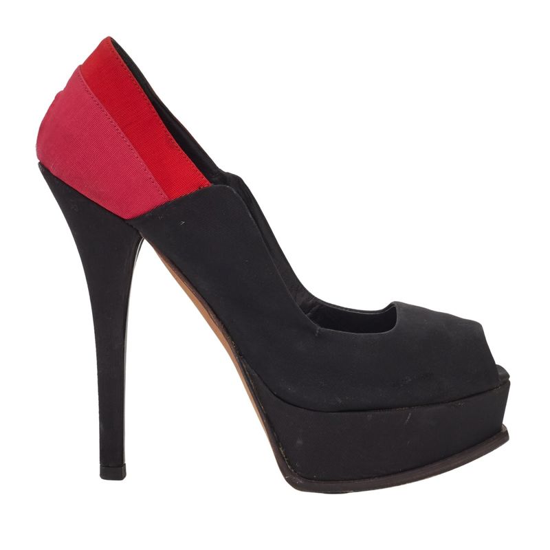 FENDI BLACK AND RED PEEP TOE PLATFORM HEELS (US 8 | EU 39)