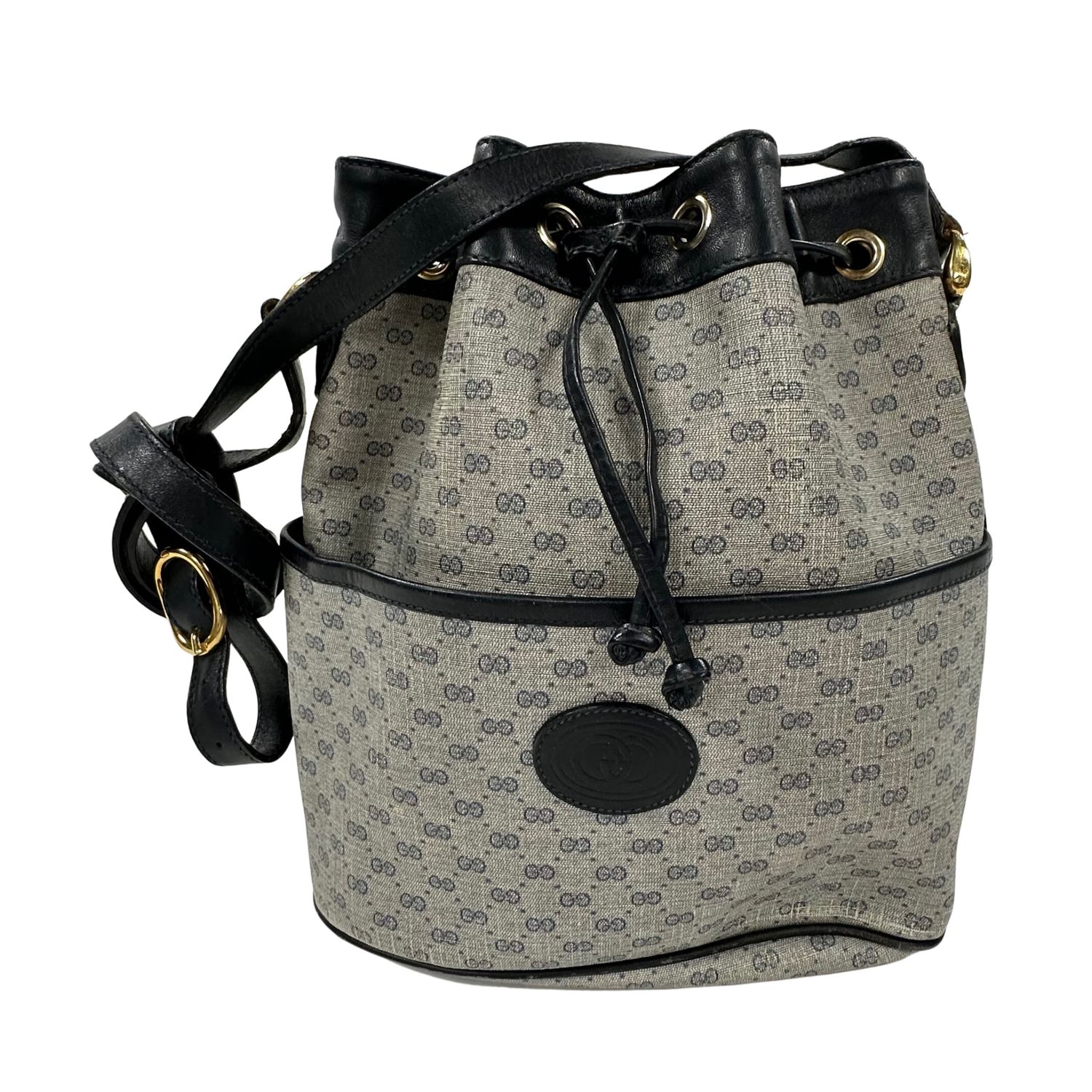 GUCCI VINTAGE MONOGRAM GG SUPREME NAVY BUCKET BAG