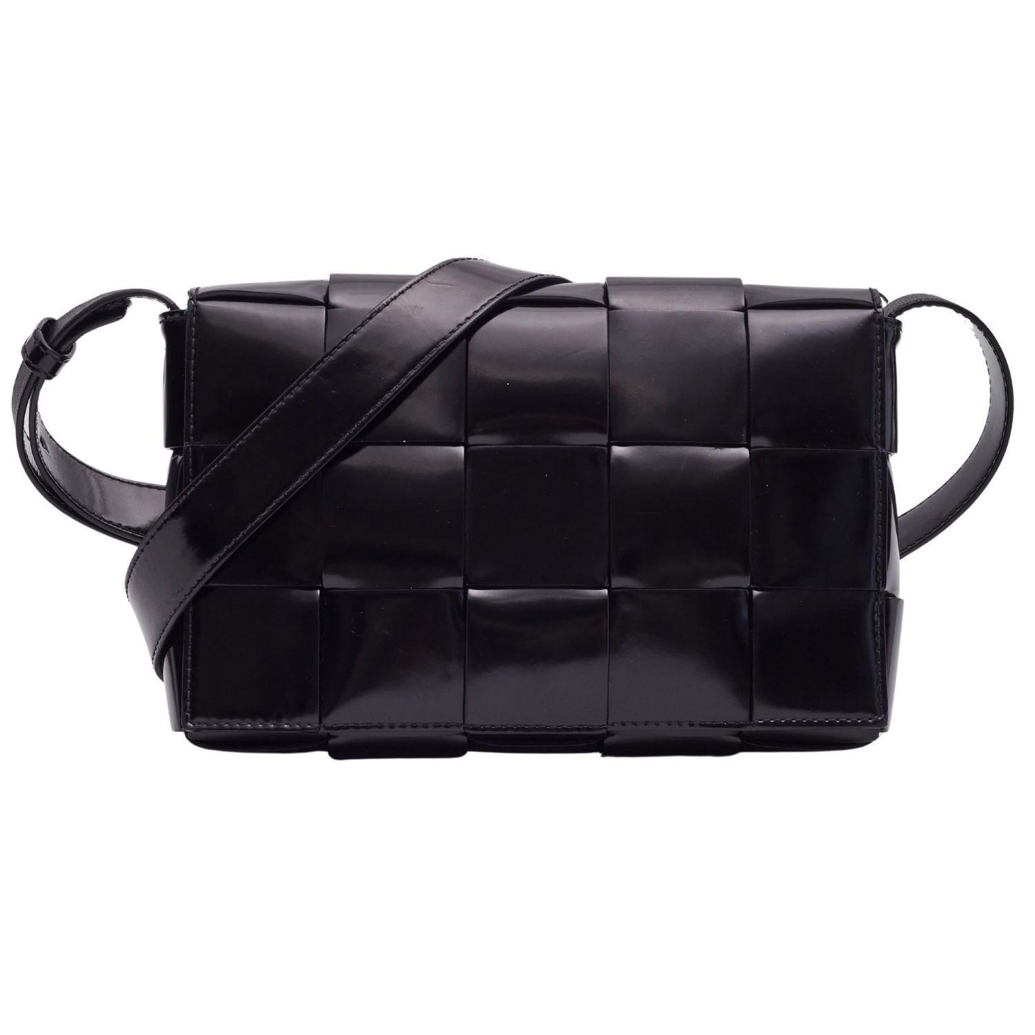 BOTTEGA VENETA PATENT MAXI INTRECCIATO CASSETTE BAG BLACK