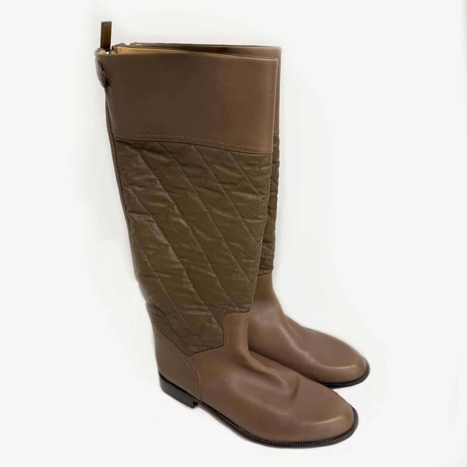 CHANEL G26594 BROWN MATELASSE RIDING BOOT (42)