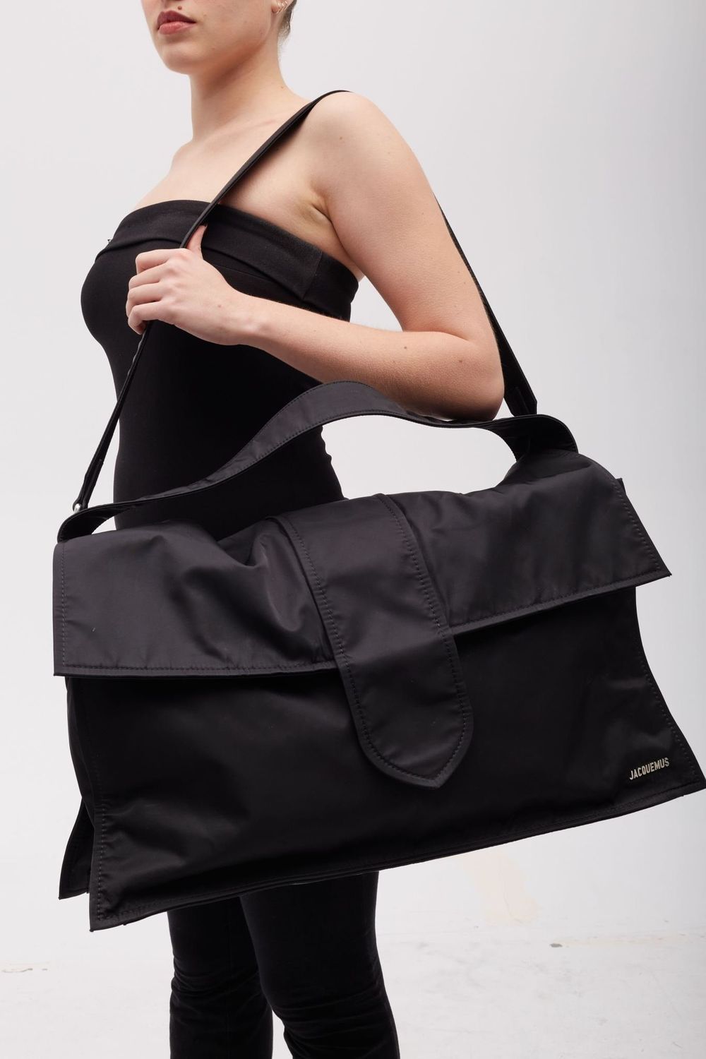 JACQUEMUS LE BAMBINO DE VOYAGE TRAVEL BAG XL