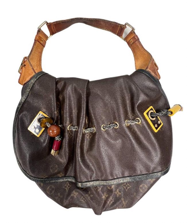 LOUIS VUITTON MONOGRAM CANVAS LIMITED EDITION KALAHARI PM