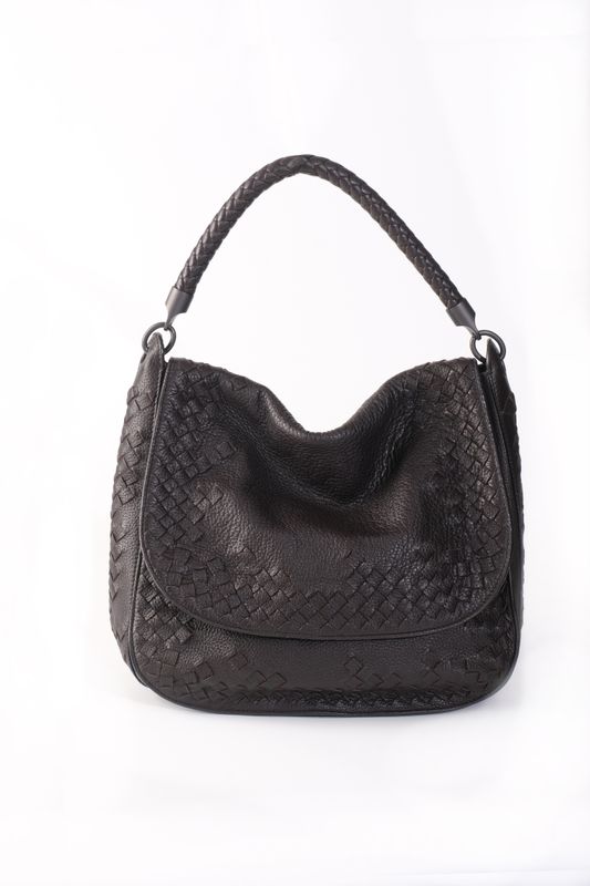 BOTTEGA VENETA INTERCCIATO CANAPA SHOULDER BAG