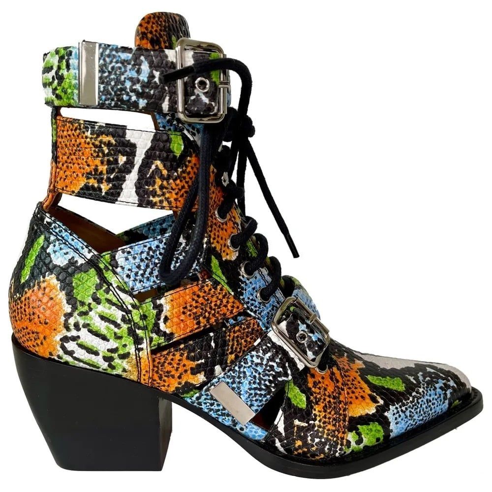 CHLOE LEATHER SNAKE PRINT RYLEE BOOTS (38.5 EU)