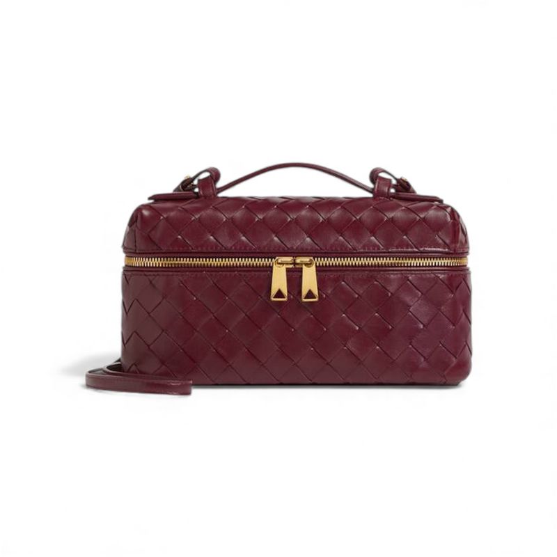 BOTTEGA VENETA INTRECCIATO LEATHER BANG BANG VANITY BAG