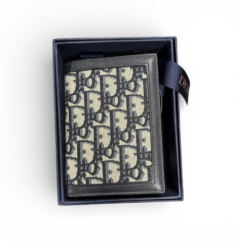 DIOR PASSPORT HOLDER AND LUGGAGE TAG W BOX