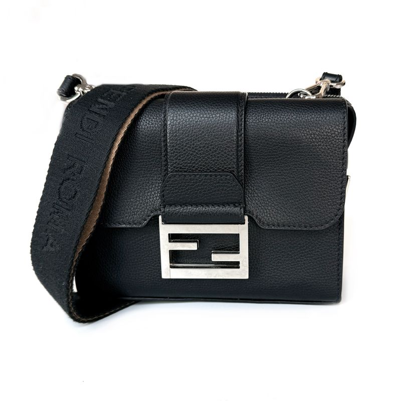 FENDI BAGUETTE DOUBLE LEATHER MEN CROSSBODY BAG