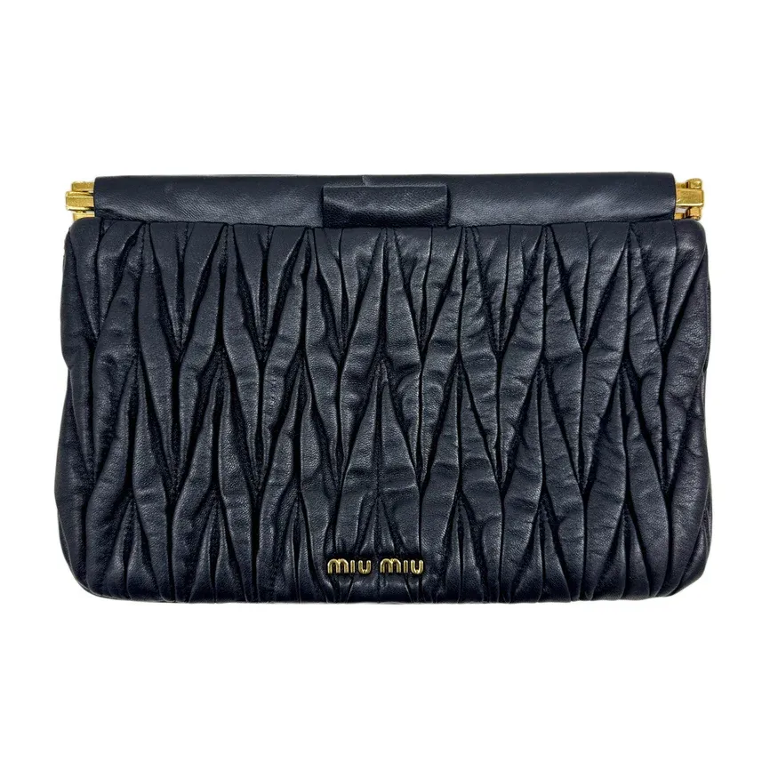 MIU MIU BLACK MATELASSÉ LEATHER CLUTCH BAG