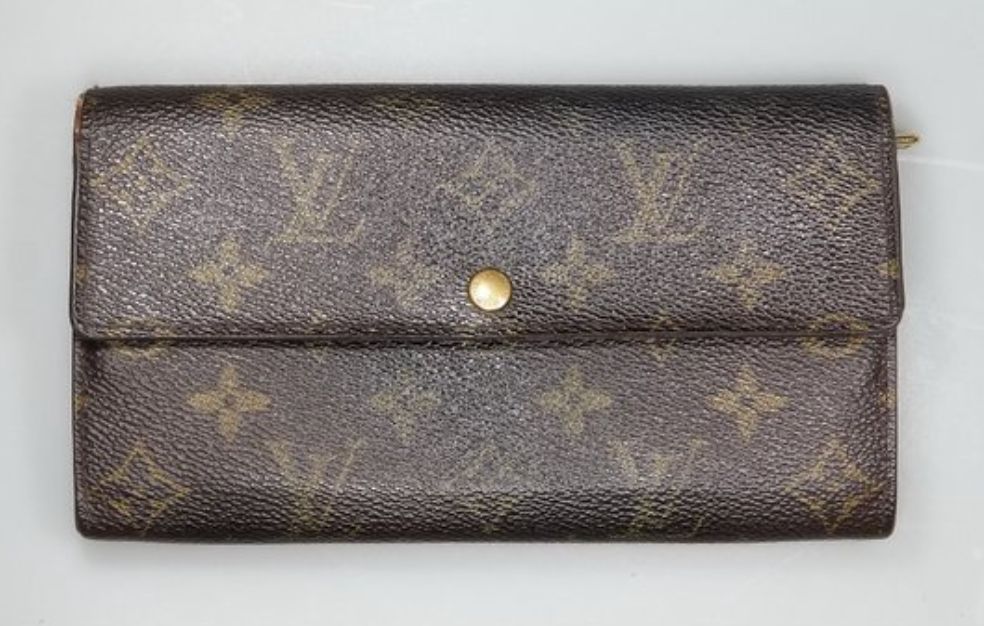 LOUIS VUITTON MONOGRAM PORTE TRESOR INTERNATIONAL WALLET VINTAGE