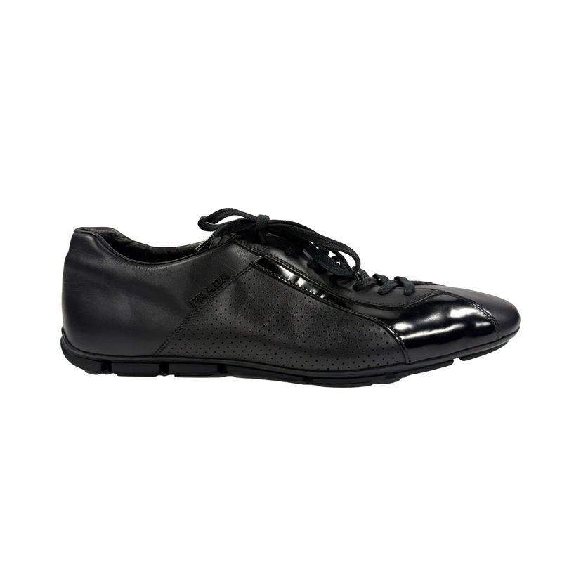 SNEAKERS EN CUIR DE VEAU PRADA NOIR TAILLE 8.5