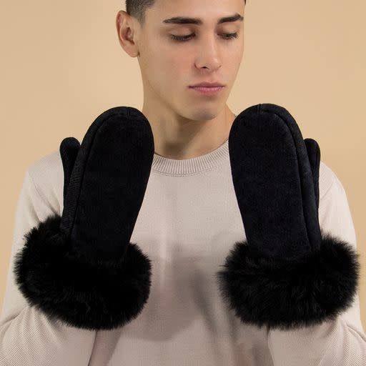 Sheep Skin Gloves w/Alpaca Fur, Color: Black
