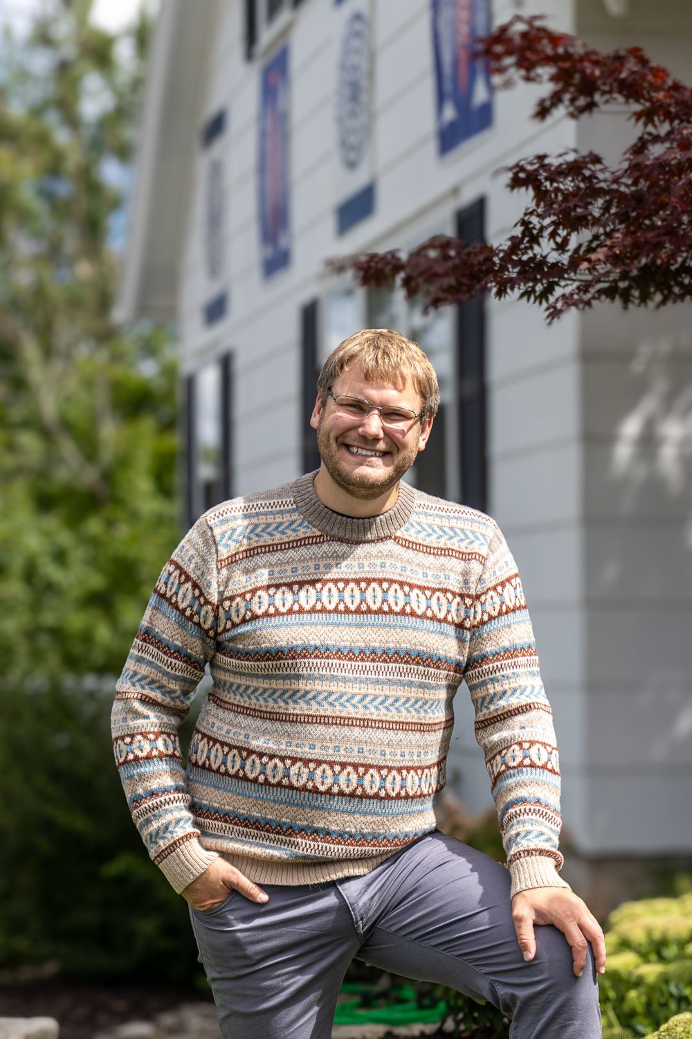 Scandinavian Crewneck Sweater, Size: Small