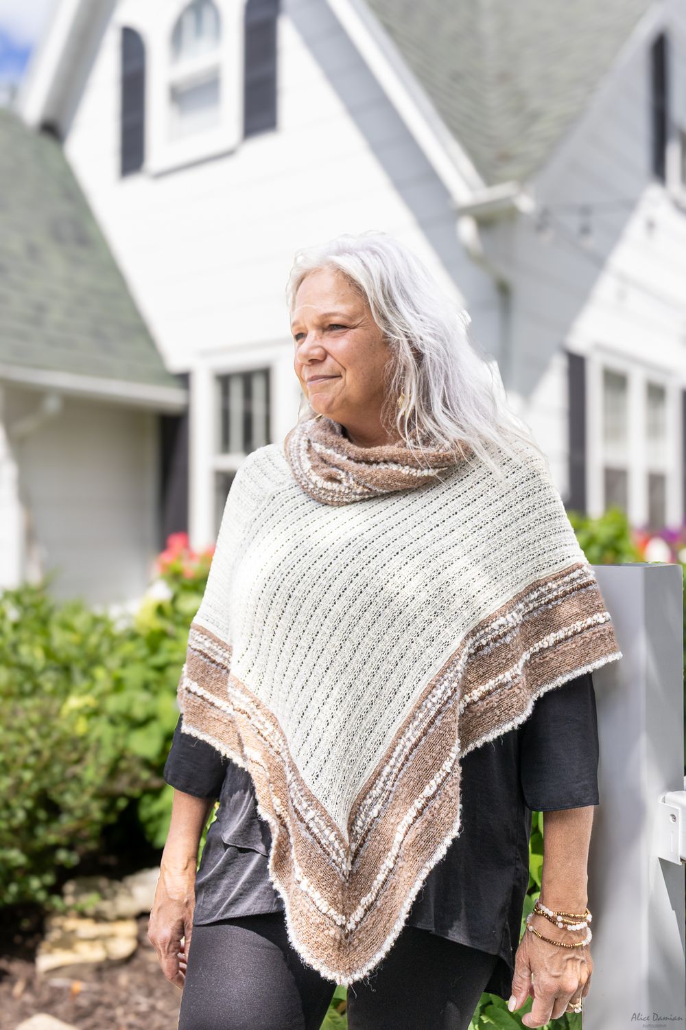 Puchka Poncho, Color: White