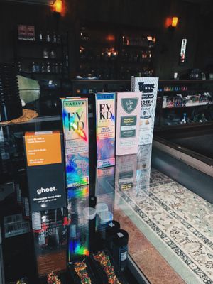Vapes &amp; Carts