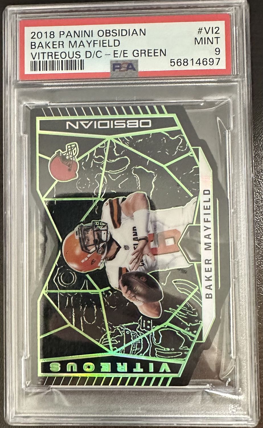 2018 Panini Obsidian Baker Mayfield Vitreous Die-Cuts Electric Etch Green 25/25 - PSA 9