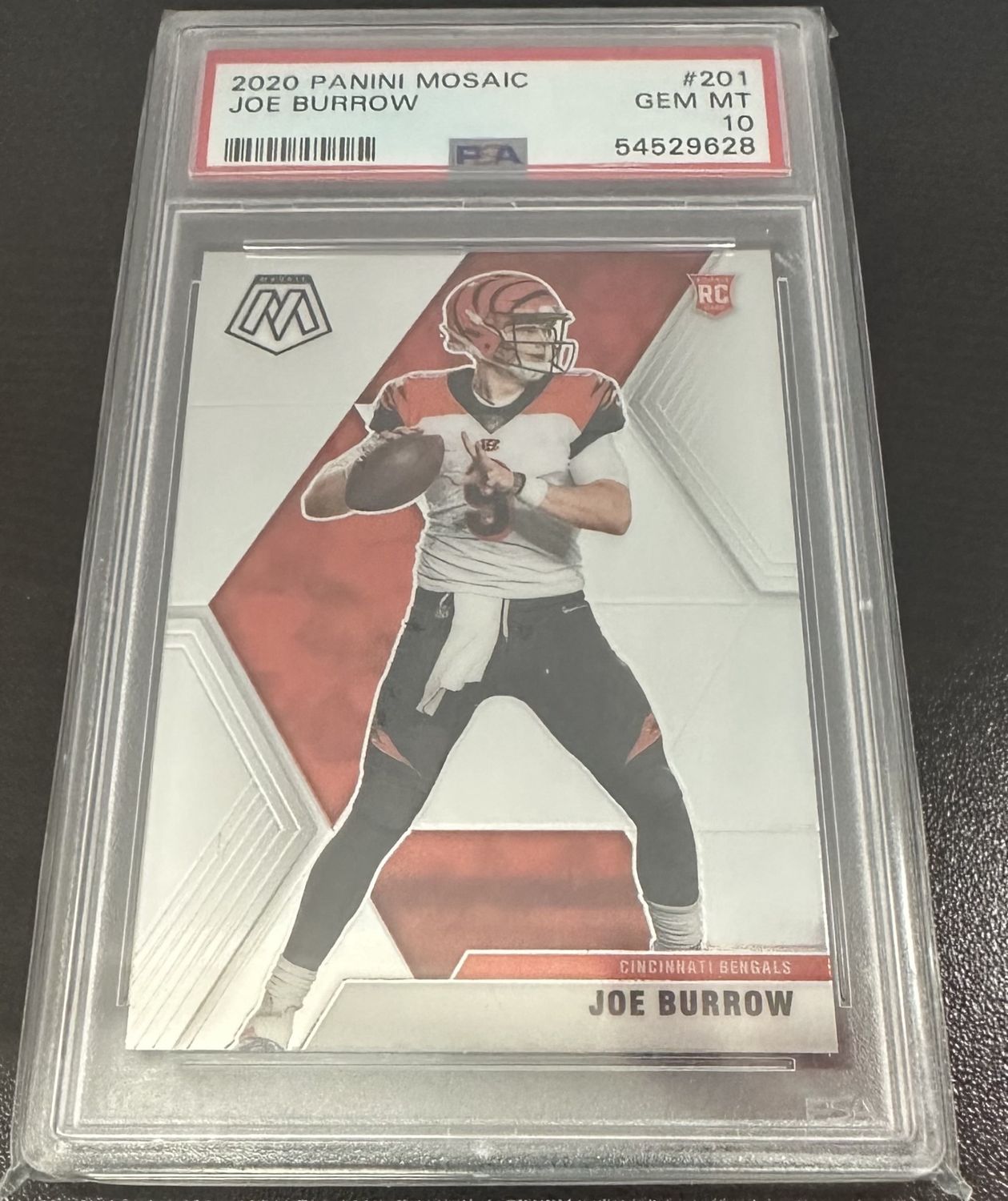 2020 Panini Mosaic Joe Burrow Rookie Card #201 - PSA 10