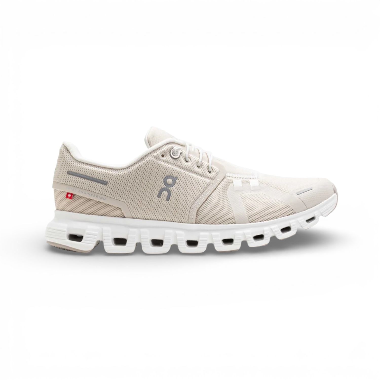 ON-Cloud 6 Wide Women, Color: Pearl/White, Size: 6