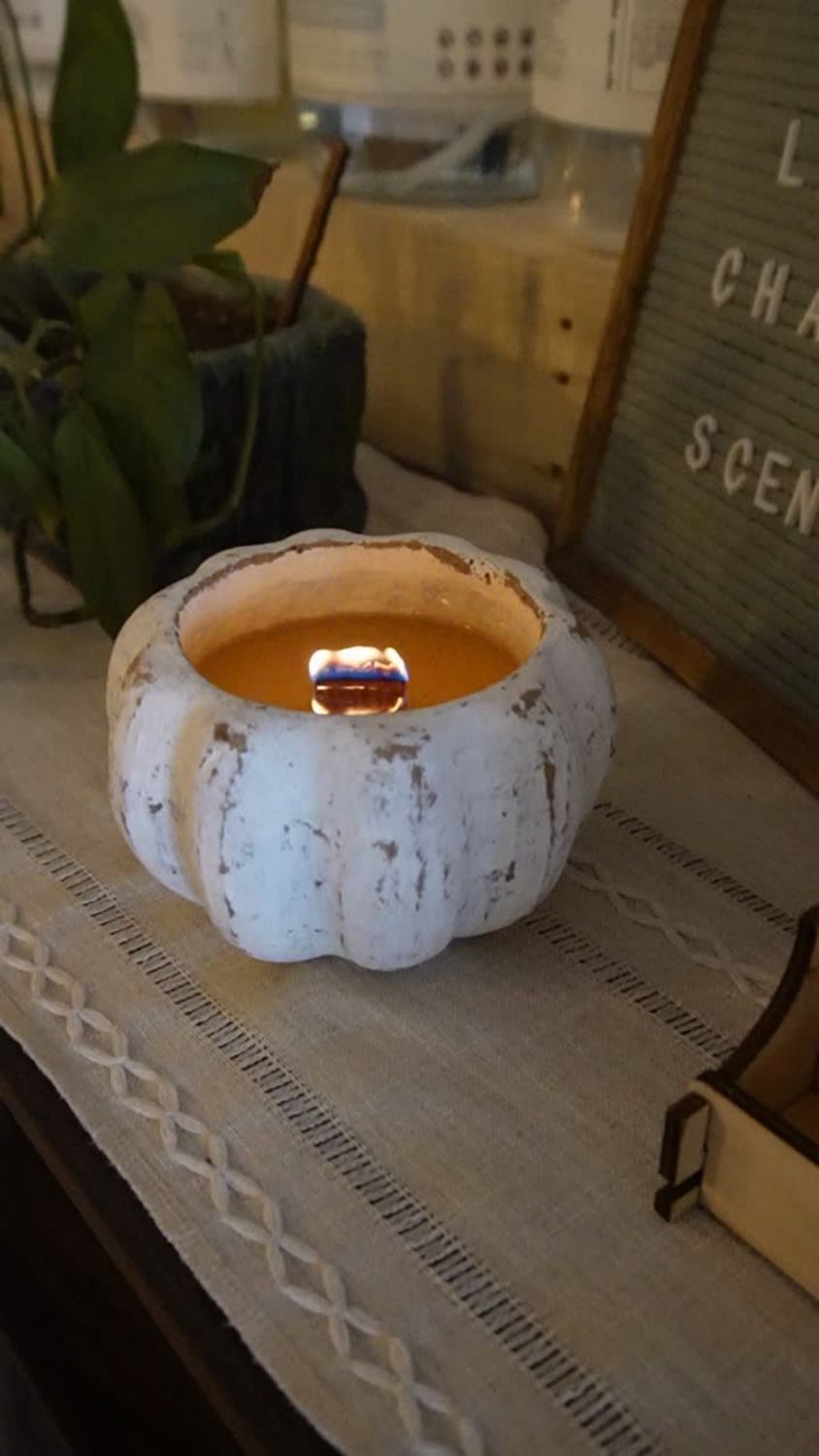 Pumpkin Clay Candle [pre-order]
