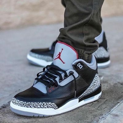 Jordan III &#39;Black Cement&#39;