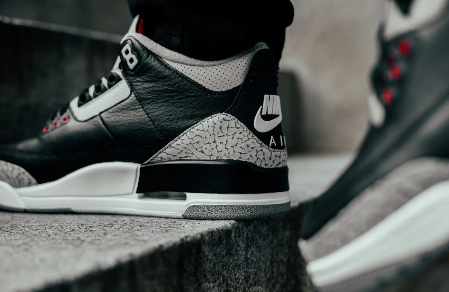 Jordan III &#39;Black Cement&#39;