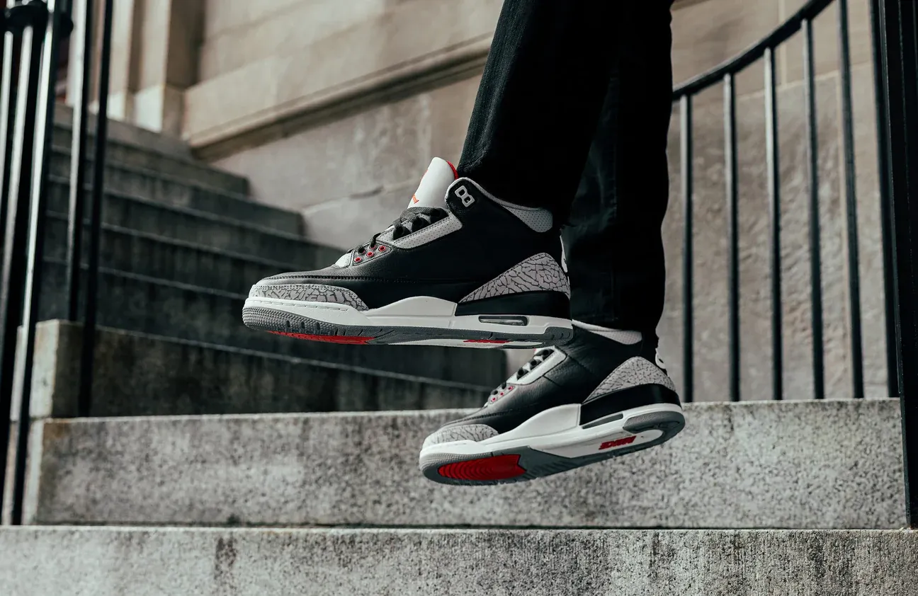 Jordan III &#39;Black Cement&#39;