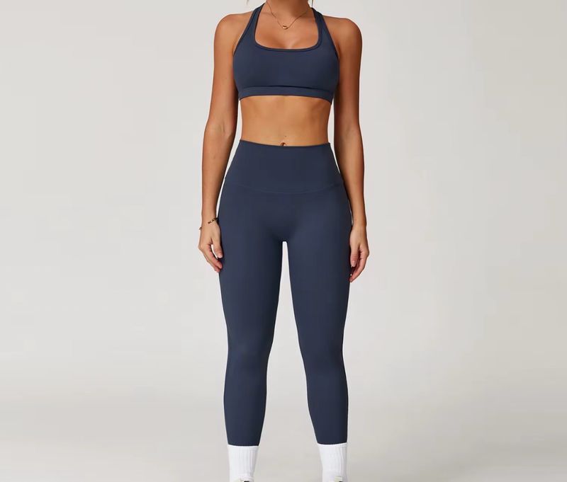 Setje van top en legging