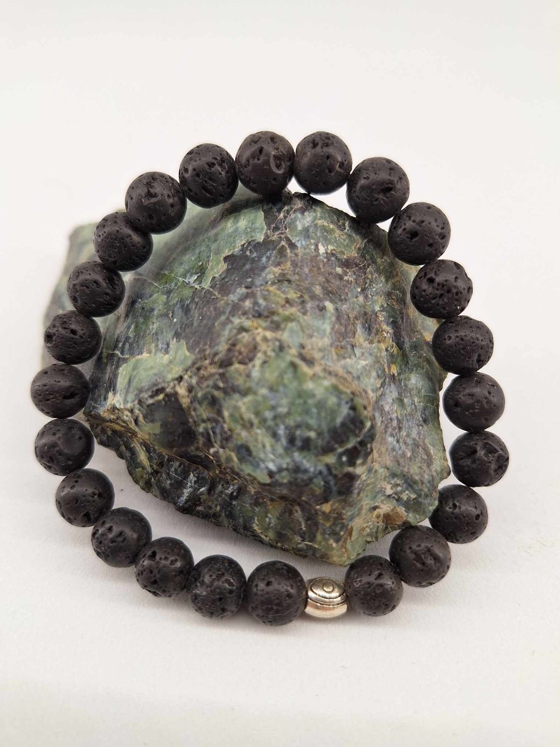 Bracelet Pierre de lave 8mm pierre naturel fait main