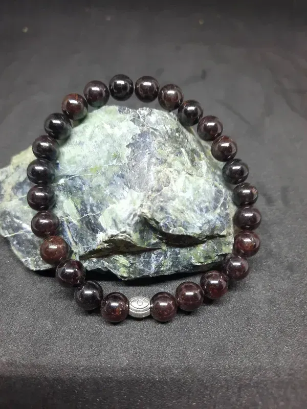 Bracelet Grenat 8mm pierre naturel fait main