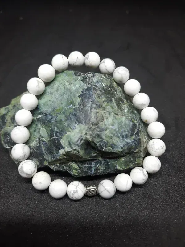 Bracelet Howlite 8mm pierre naturel fait main