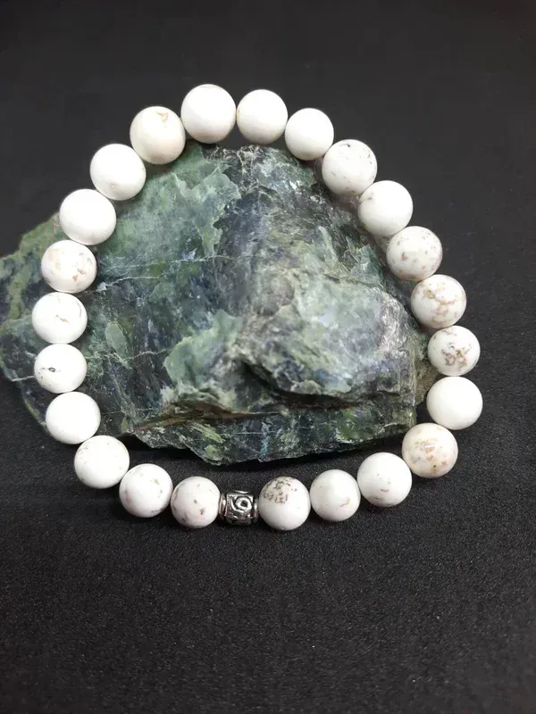 Bracelet Magnésite 8mm pierre naturel fait main