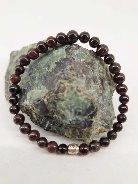 Bracelet Grenat 6mm pierre naturel fait main