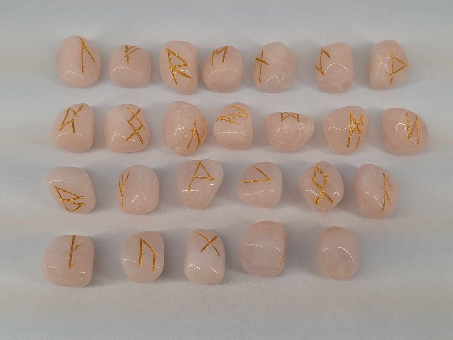 Runes divinatoire quartz rose
