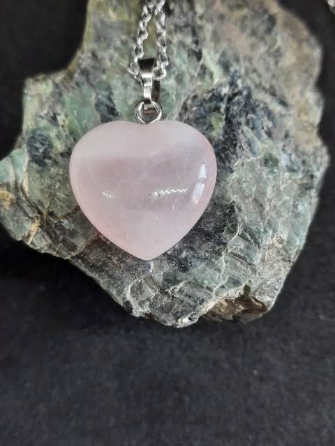 Pendentif Quartz rose coeur