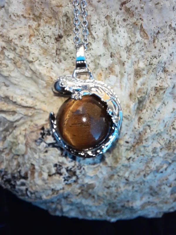 Pendentif Œil de tigre lézard pierre naturel