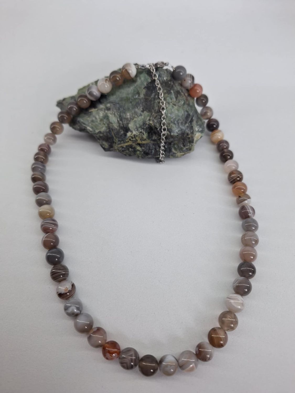 Collier Agate Botswana 8mm pierre naturel fait main