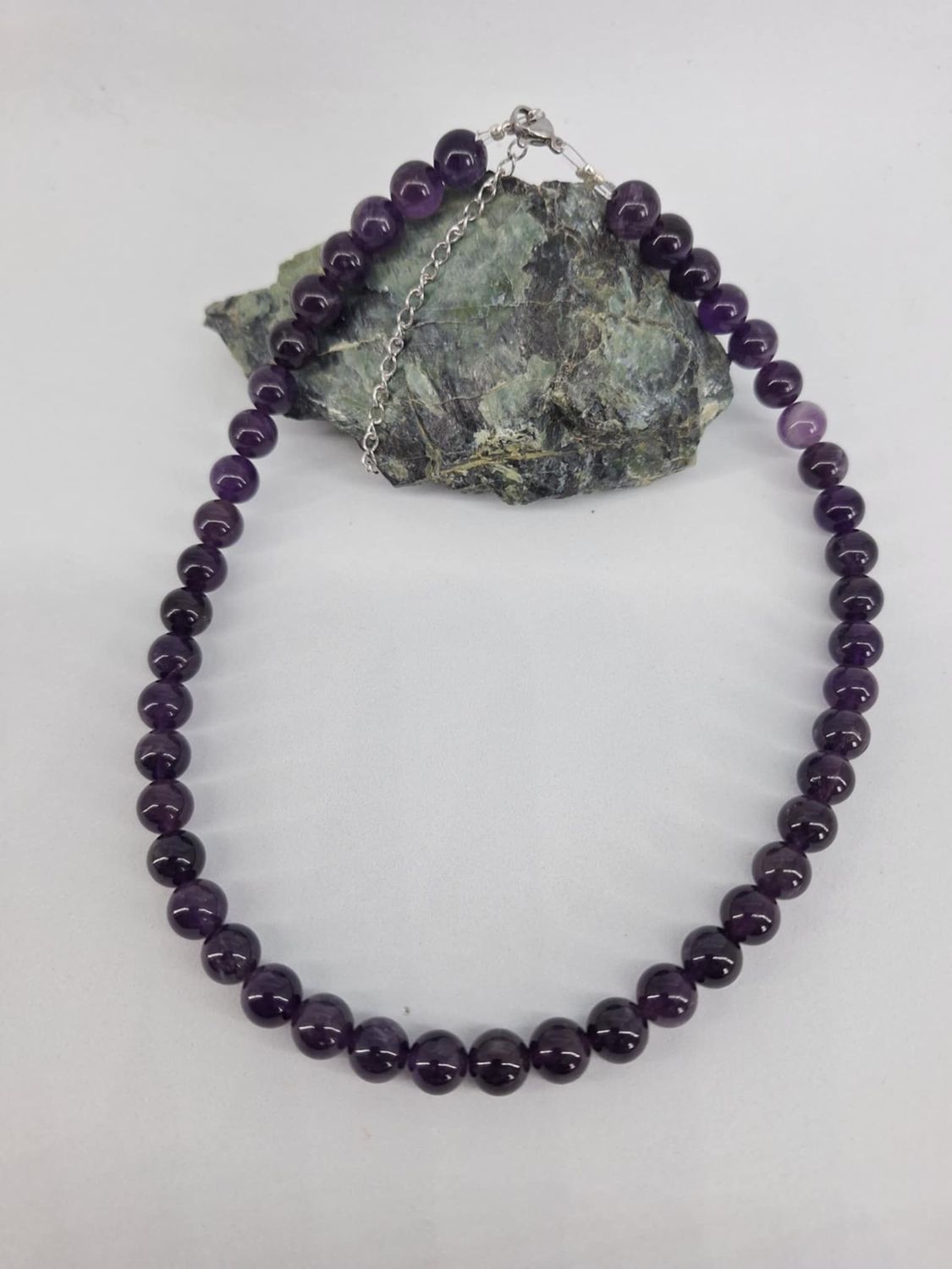 Collier Améthyste 8mm pierre naturel fait main